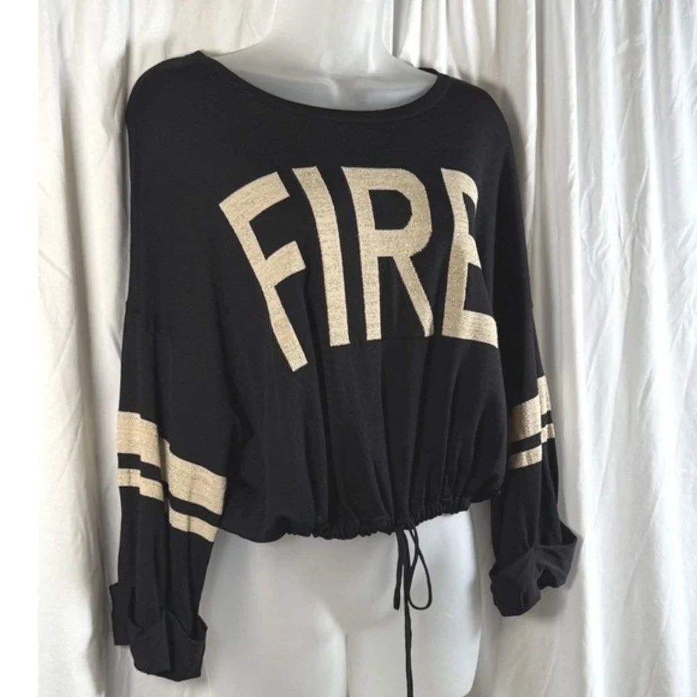 Gabrielle Union New York Co Black‎ FIRE Graphic Crop Top Sweater M Chic 84-39